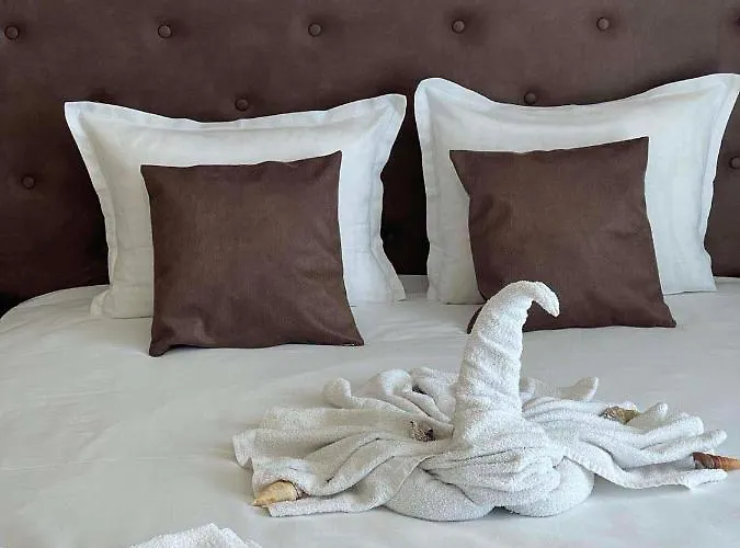 Gallery * סאני ביץ'