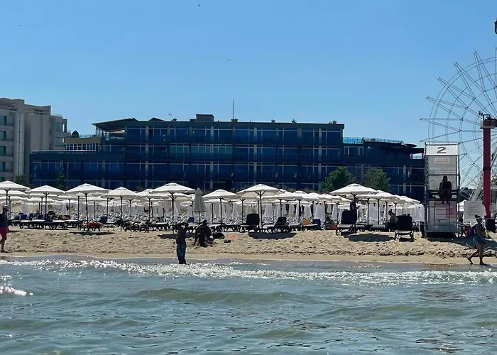 Gallery * סאני ביץ'