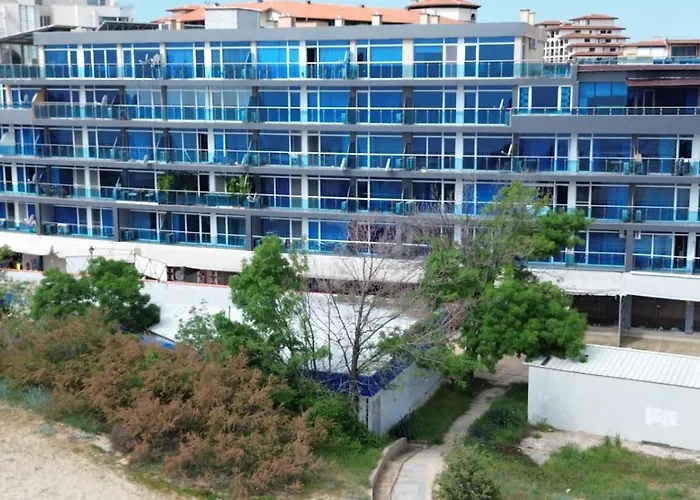 Gallery * Σάνι Μπιτς